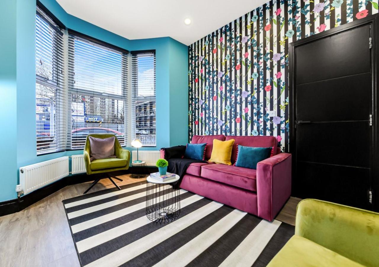 Bright & Colourful House - Best For A Large Groups Londra Dış mekan fotoğraf